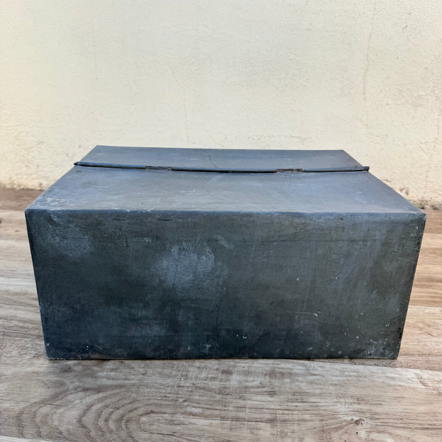 Vintage 1950's galvanized Metal Utility Storage Case Toolbox Tackle Box 1206246 - Fleamarketfrance