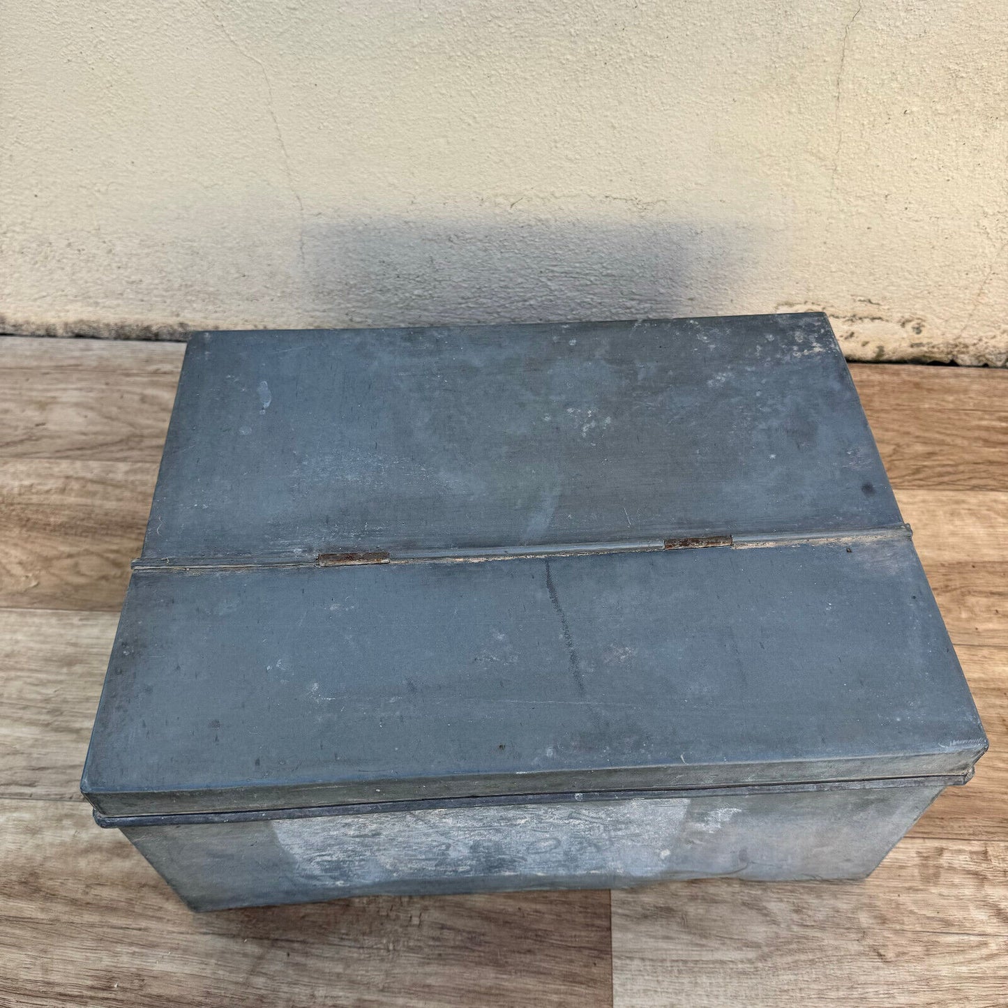 Vintage 1950's galvanized Metal Utility Storage Case Toolbox Tackle Box 1206246 - Fleamarketfrance