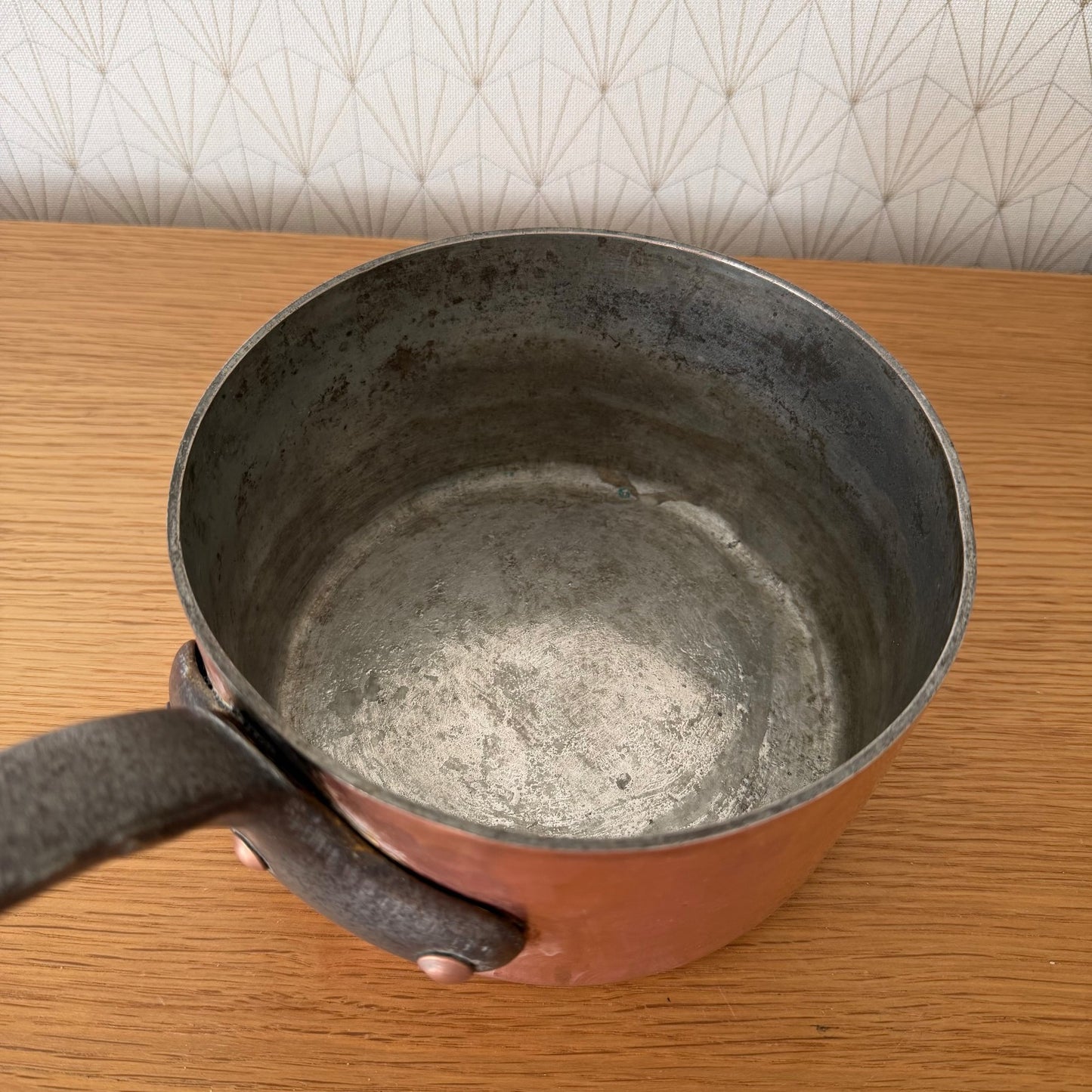 French Copper Saucepan E Dehillerin Paris Tin Lined Hammered 1606261 Unbranded