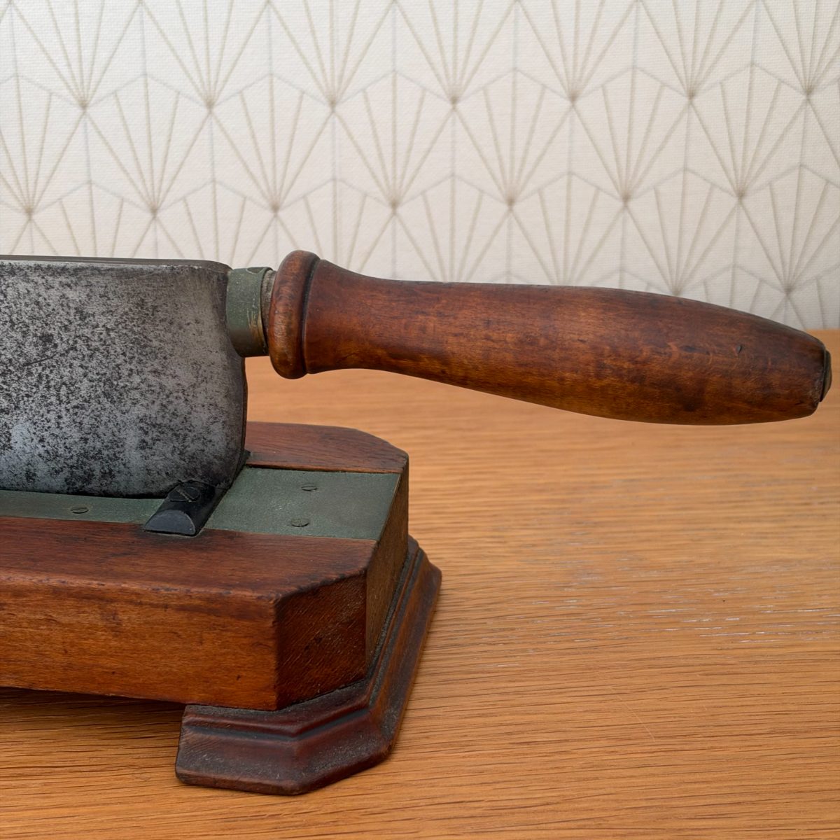 Antique French Bread Slicer Cast Iron Wooden Base Farmhouse Kitchen 06102637